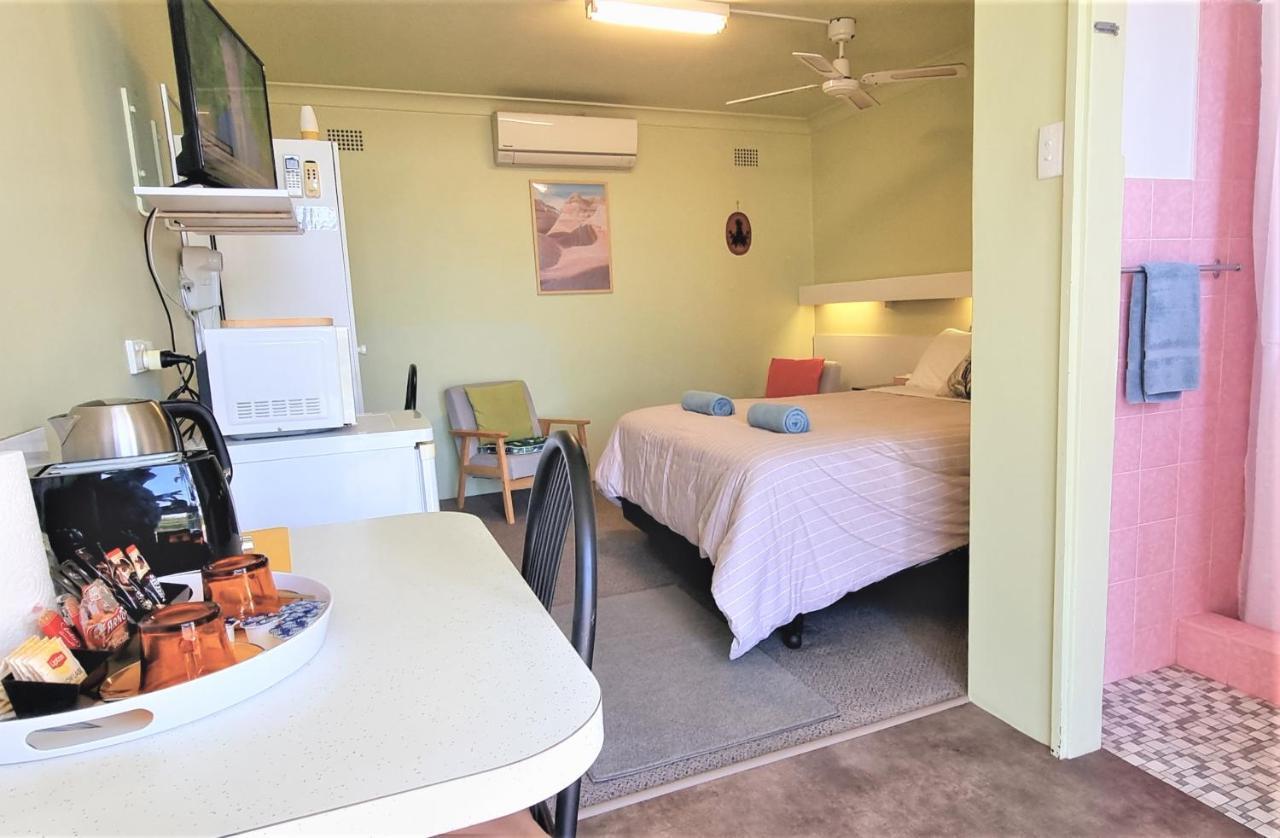 Mollymook Ocean View Motel Rewards Longer Stays -Over 18S Only (Adults Only) Exteriör bild